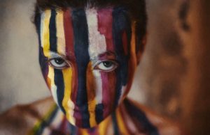 अपनी तस्वीर मुझे आप बनानी होगी Woman, Painted Face, Angry